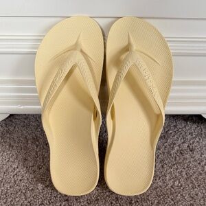 Archies Yellow Flip Flops - Women’s size 7